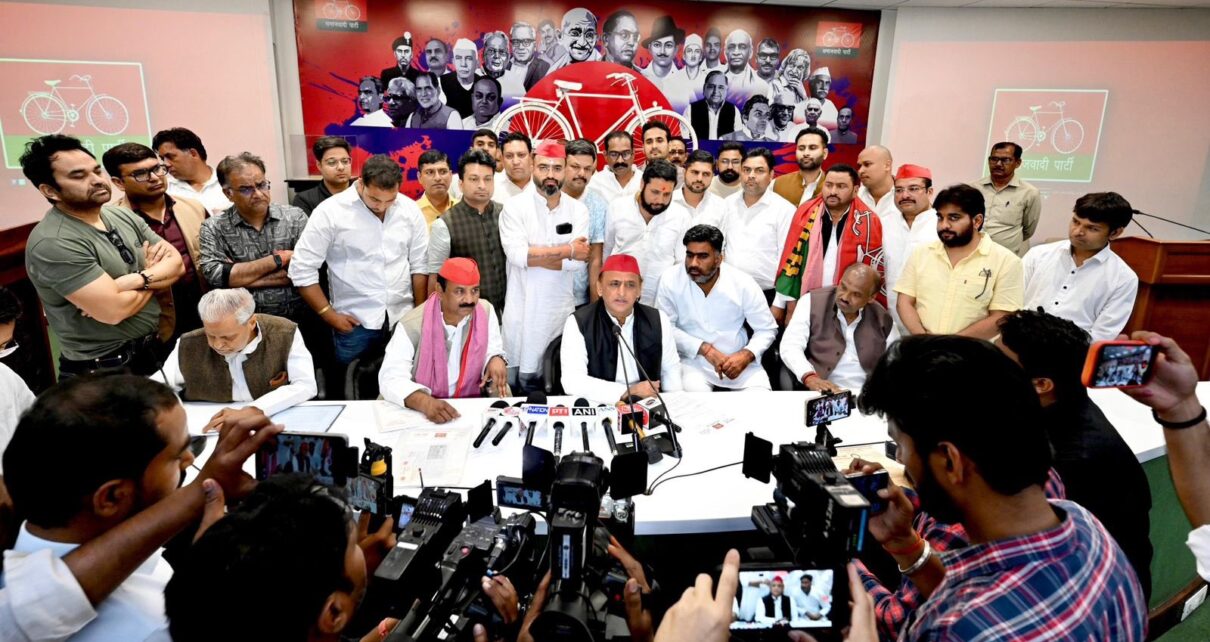 Akhilesh Yadav E87473552